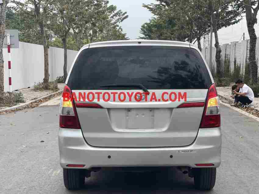 Bán xe Toyota Innova 2.0E đời 2014 - Giá tốt