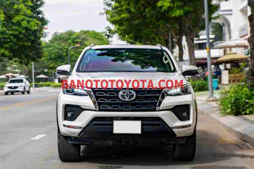 Xe Toyota Fortuner 2.4G 4x2 AT đời 2021 đẹp bán gấp