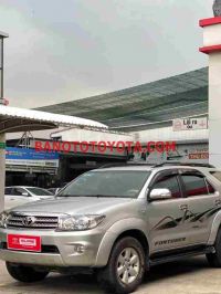 Cần bán gấp xe Toyota Fortuner 2.7V 4x4 AT 2010 màu Bạc