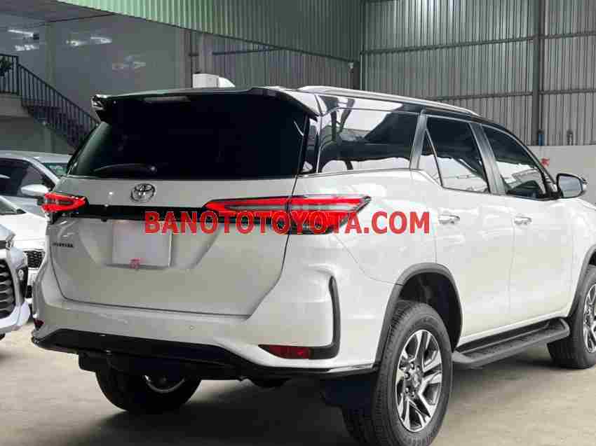 Cần bán xe Toyota Fortuner Legender 2.4L 4x2 AT 2022 Số tự động màu Trắng