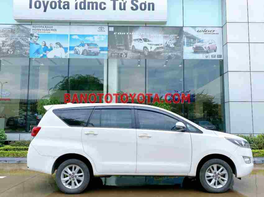 Cần bán xe Toyota Innova 2.0E 2020 Số tay