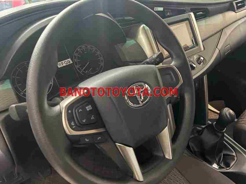 Toyota Innova E 2.0 MT 2024 xe đẹp từng centimet