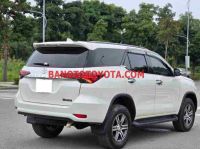 Cần bán gấp Toyota Fortuner 2.7V 4x2 AT đời 2017, màu Trắng