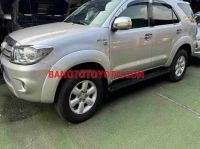 Toyota Fortuner 2.7V 4x4 AT năm sản xuất 2009 giá tốt