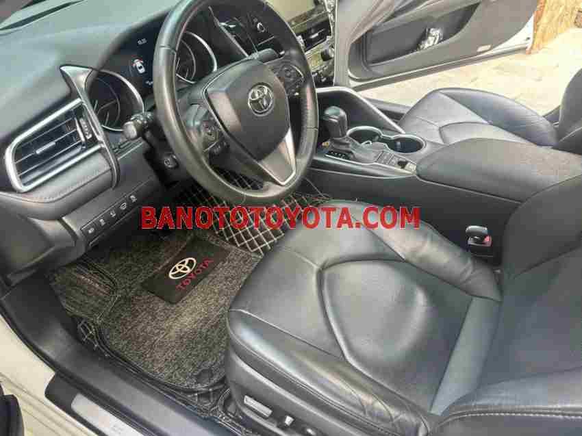 Cần bán Toyota Camry 2.5Q 2022, xe đẹp giá rẻ bất ngờ