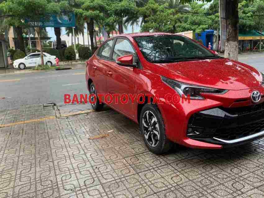 Toyota Vios E CVT sx 2024 mới kính kong