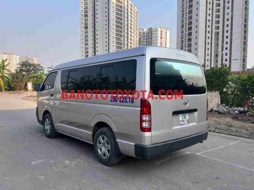 Bán xe Toyota Hiace Van 2.4 sx 2005 - giá rẻ