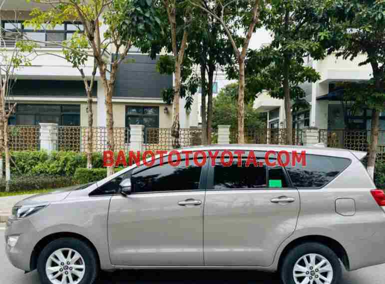 Cần bán xe Toyota Innova Số tay 2019