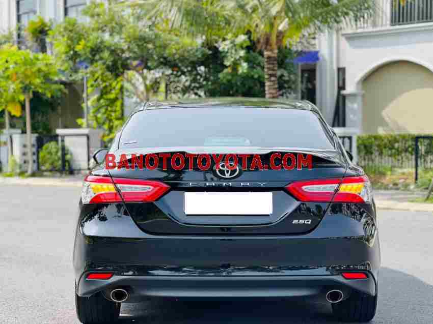 Cần bán Toyota Camry 2.5Q 2021 xe đẹp