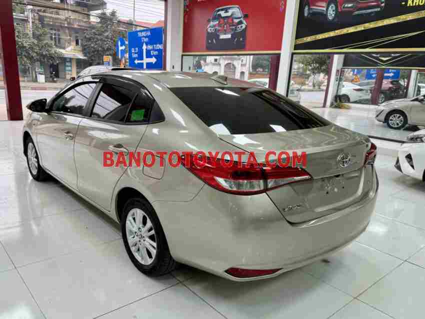 Cần bán xe Toyota Vios 1.5E MT màu Vàng 2019