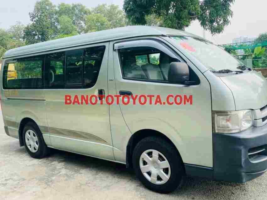 Cần bán xe Toyota Hiace 2.7 2009 Số tay màu Xanh