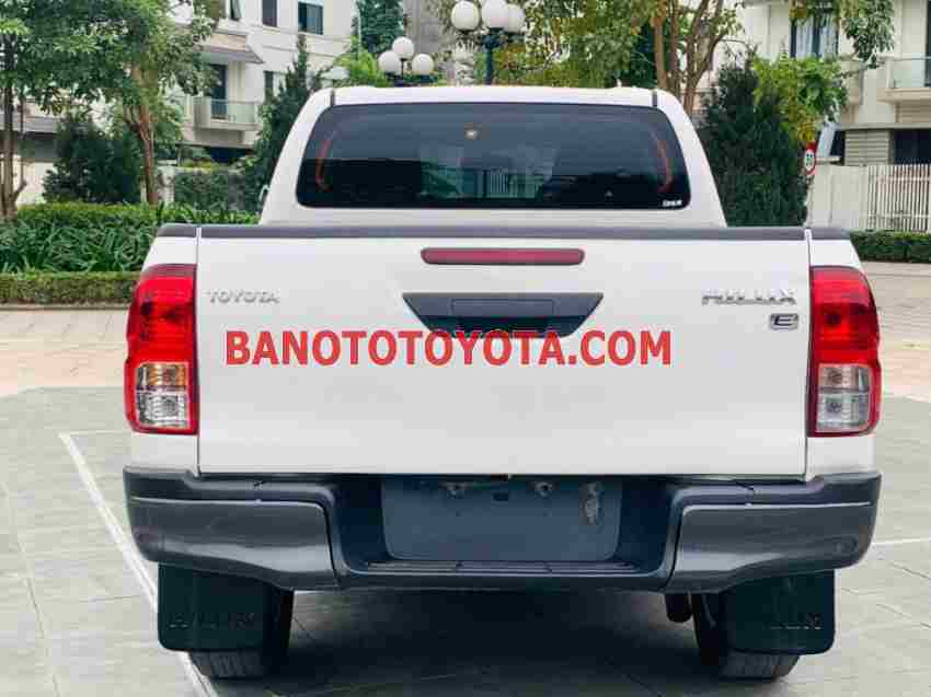 Bán Toyota Hilux 2.4E 4x2 MT, màu Trắng, Máy dầu, 2020