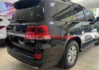 Cần bán nhanh Toyota Land Cruiser VX 4.6 V8 2014 cực đẹp