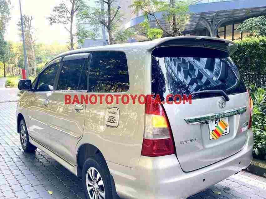 Cần bán xe Toyota Innova Số tay 2012