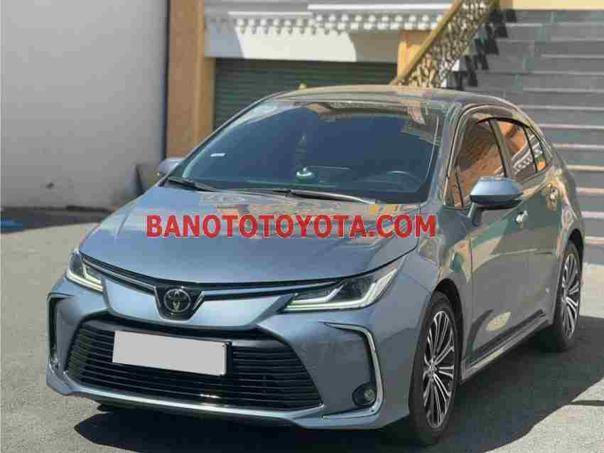 Cần bán gấp Toyota Corolla altis 1.8V đời 2022, màu Xanh