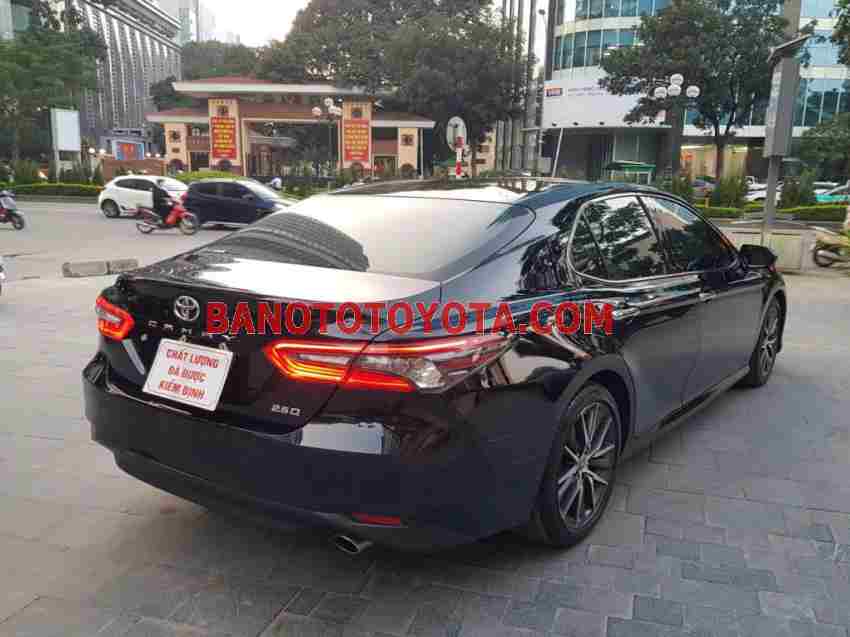 Toyota Camry 2.0Q 2022 Số tự động cực đẹp!