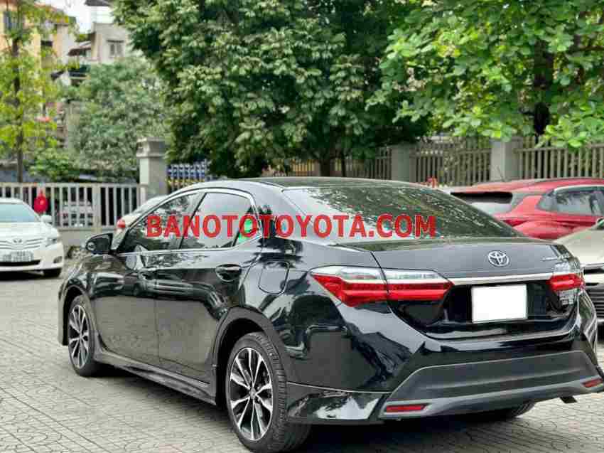 Cần bán gấp xe Toyota Corolla altis 1.8G AT 2021 màu Đen