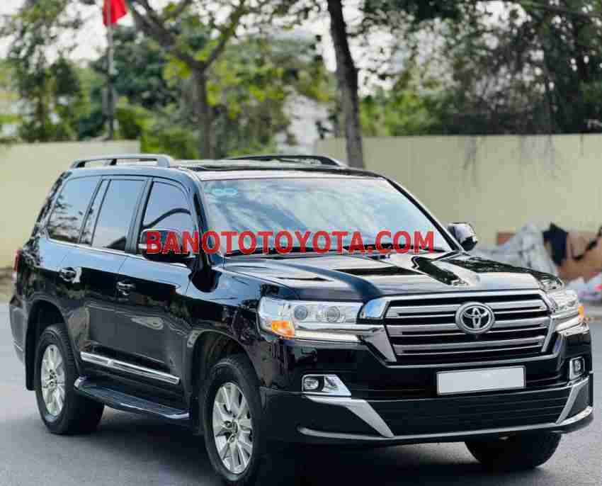 Cần bán gấp xe Toyota Land Cruiser VX 4.6 V8 2019 màu Đen