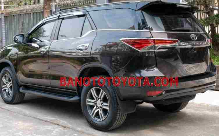 Xe Toyota Fortuner 2.7V 4x2 AT đời 2019 đẹp bán gấp