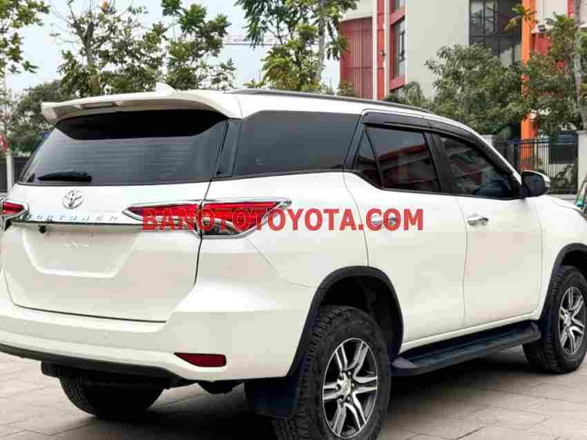 Toyota Fortuner 2.4G 4x2 AT model 2018 xe chuẩn hết ý