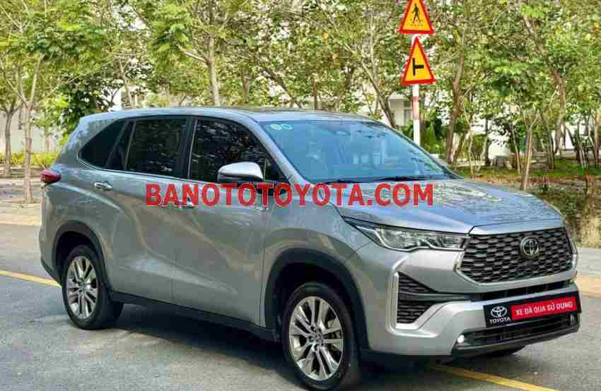 Toyota Innova Cross HEV 2.0 CVT model 2024 xe chuẩn hết ý