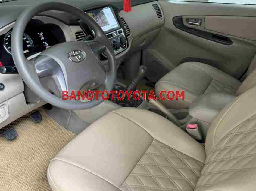 Toyota Innova 2.0E sản xuất 2015 cực chất!