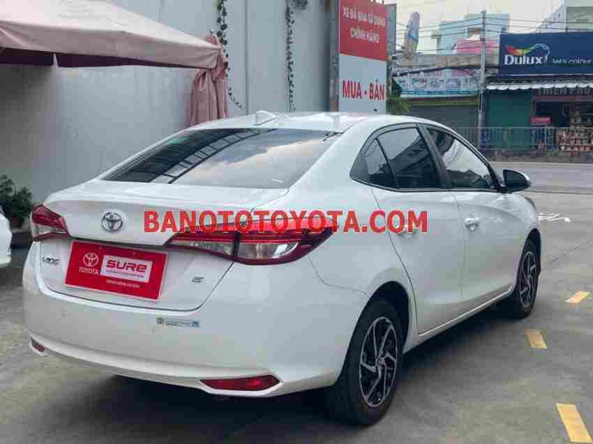 Cần bán gấp xe Toyota Vios E CVT 2022 màu Trắng