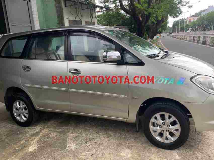 Cần bán xe Toyota Innova G 2008 Số tay màu Cát