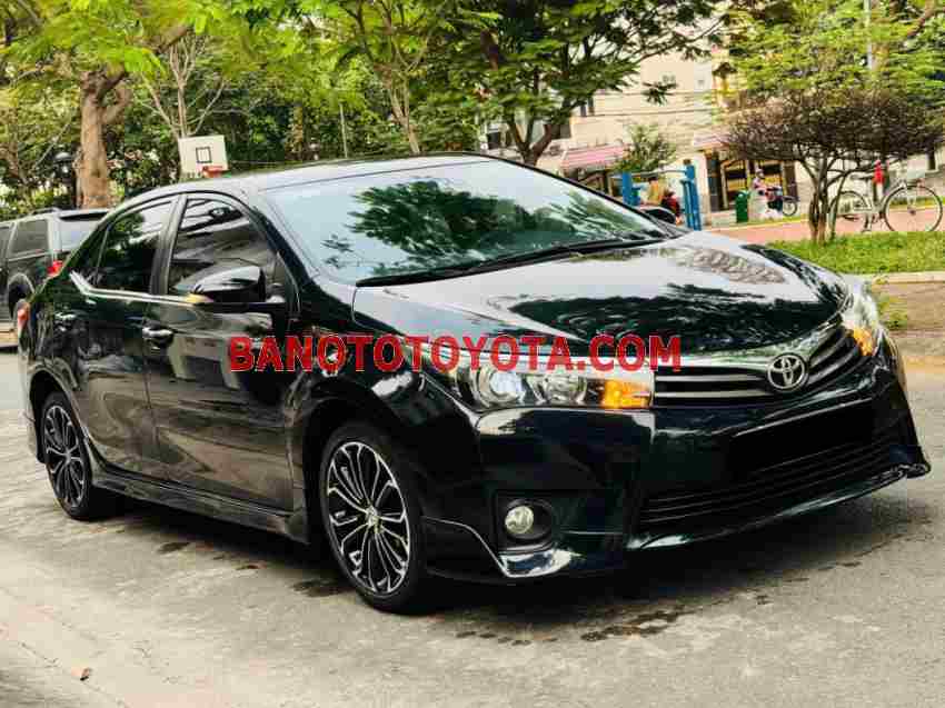 Cần bán gấp xe Toyota Corolla altis 2.0V năm 2016, màu Đen, Số tự động