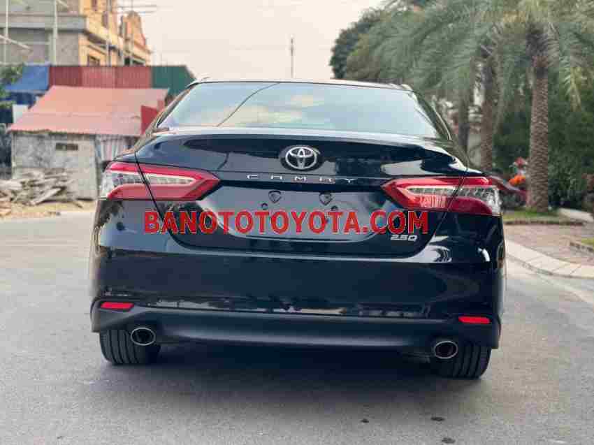 Cần bán nhanh Toyota Camry 2.5Q 2019 cực đẹp