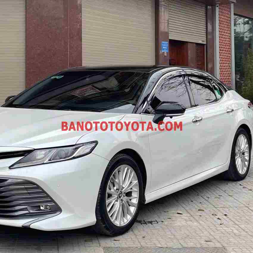 Cần bán xe Toyota Camry 2.0G 2020 Số tự động màu Trắng