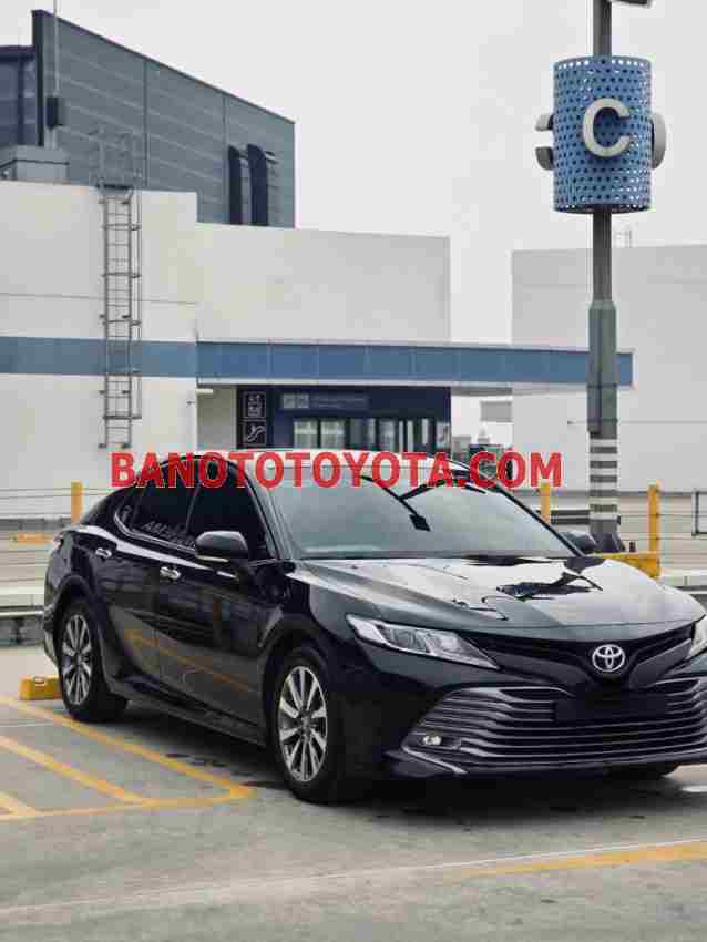 Cần bán Toyota Camry 2.0G đời 2019