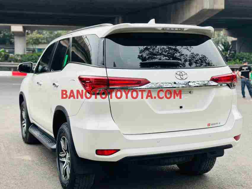 Toyota Fortuner 2.7V 4x2 AT model 2019 xe chuẩn hết ý