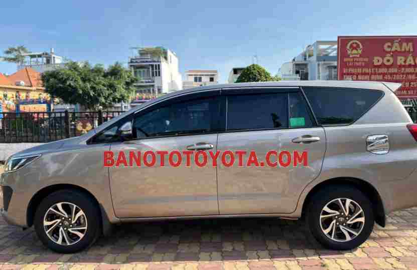 Cần bán nhanh Toyota Innova E 2.0 MT 2022 cực đẹp