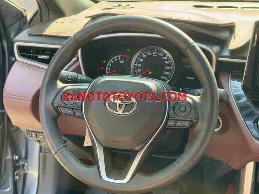 Toyota Corolla Cross 1.8V model 2023 xe chuẩn hết ý