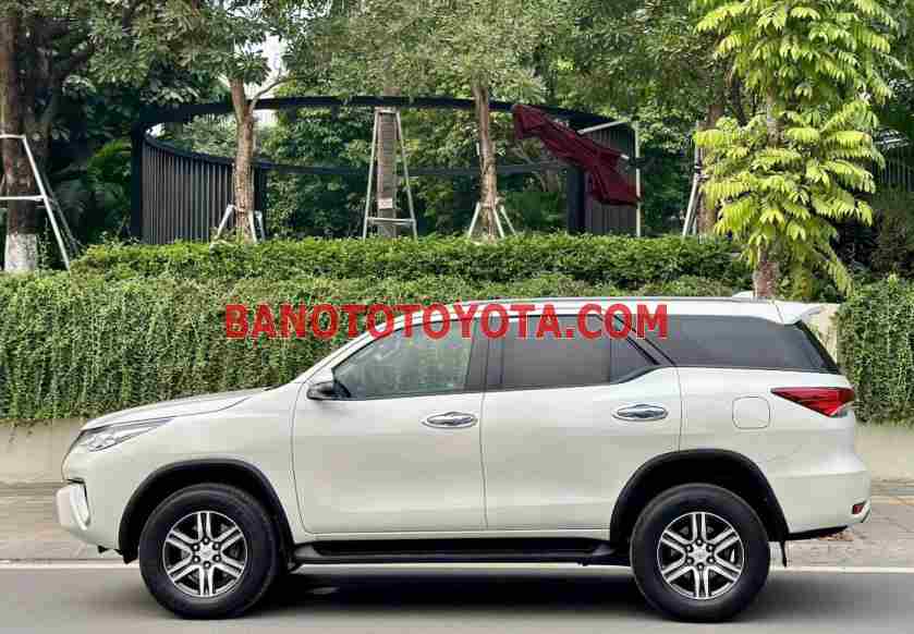 Cần bán Toyota Fortuner 2.4G 4x2 AT 2018 xe đẹp