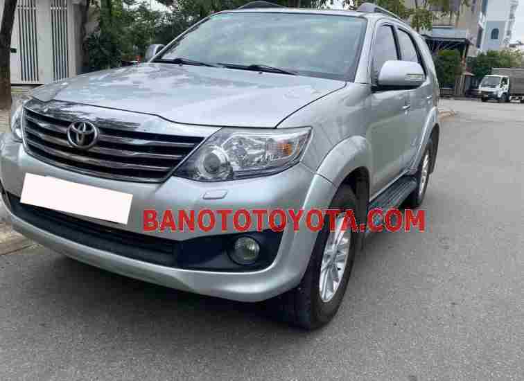 Cần bán Toyota Fortuner 2.7V 4x4 AT đời 2013