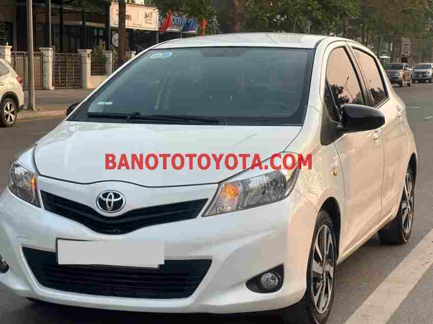 Cần bán gấp Toyota Yaris 1.3 AT 2012 - Xe đẹp - Giá tốt