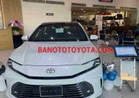 Bán Toyota Camry 2.5 HEV Top đời 2025 - màu Trắng