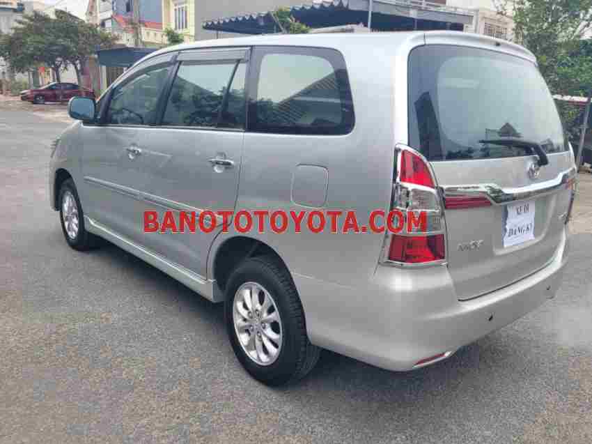 Cần bán Toyota Innova 2.0V 2014 xe đẹp