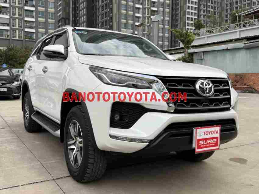 Cần bán Toyota Fortuner 2.4L 4x2 AT Máy dầu 2022 màu Trắng