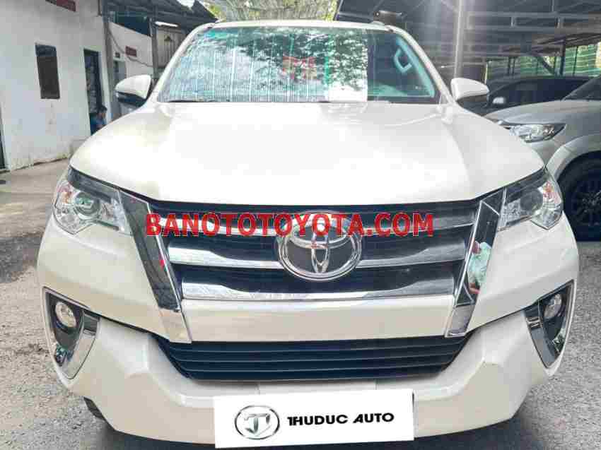 Cần bán xe Toyota Fortuner 2.7V 4x2 AT năm 2019 màu Trắng cực đẹp