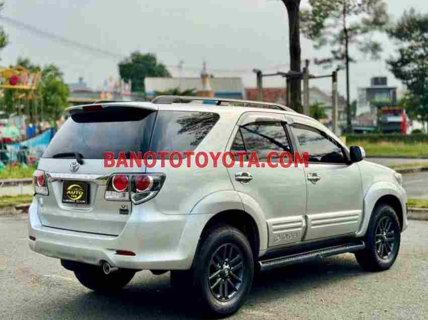 Toyota Fortuner 2.7V 4x2 AT sản xuất 2015 cực chất!