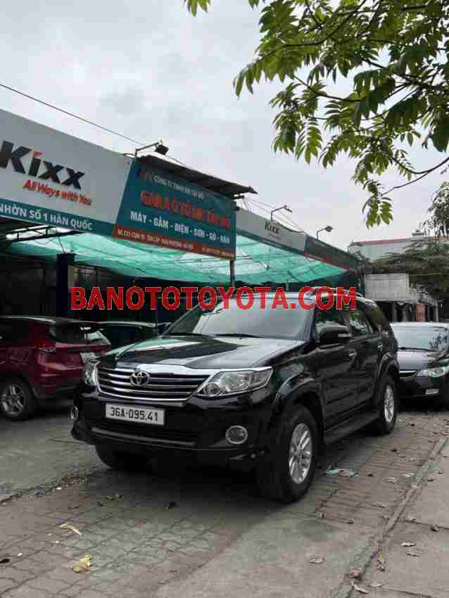 Bán xe Toyota Fortuner 2.7V 4x2 AT sx 2014 - giá rẻ