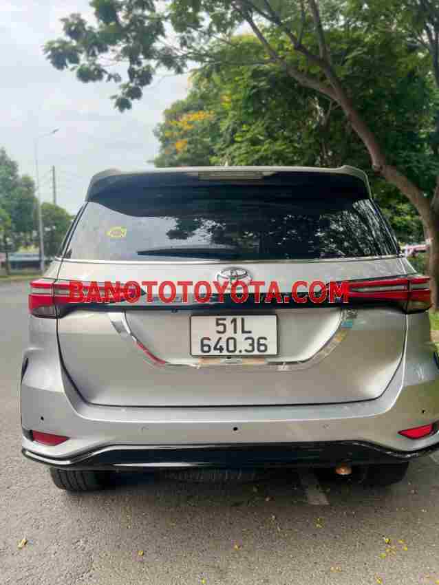 Toyota Fortuner 2.7V 4x2 AT model 2018 xe chuẩn hết ý