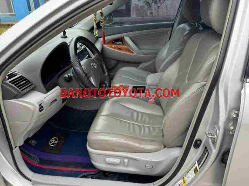 Xe Toyota Camry LE 2.4 đời 2007 đẹp bán gấp