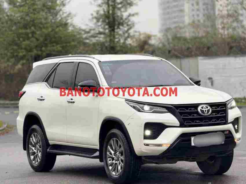 Toyota Fortuner 2.7V 4x2 AT 2021 Máy xăng, xe đẹp