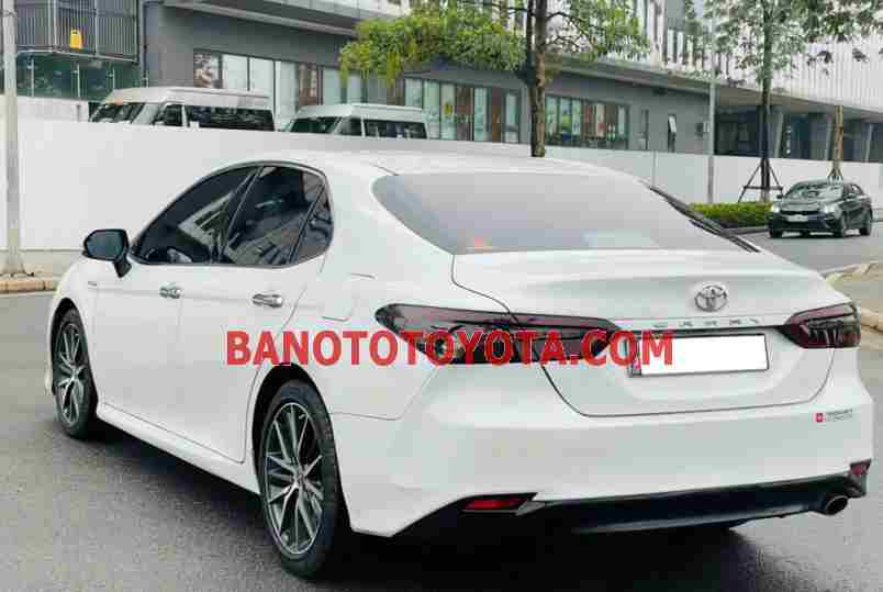 Cần bán Toyota Camry 2.0Q Máy xăng 2023 màu Trắng