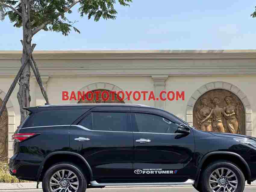 Cần bán Toyota Fortuner 2.7V 4x4 AT 2021 - Số tự động