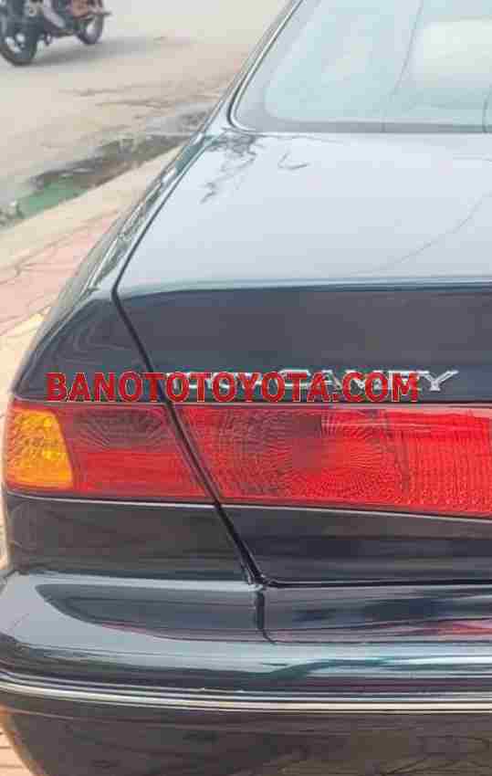 Cần bán xe Toyota Camry GLi 2.2 đời 2002